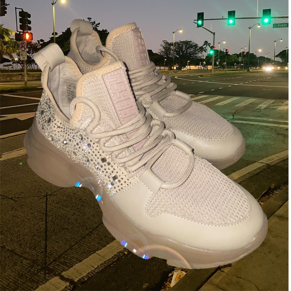 Steve Madden Lesly Cream Tan Rhinestone Knit Chunky Sneakers
